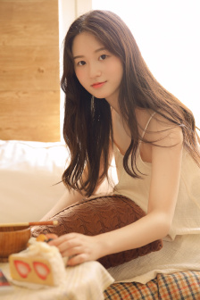 国产碰在79香蕉人人澡人人看喊